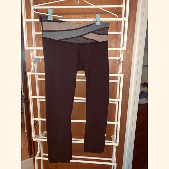 lululemon athletica Pants - lulu lemon cropped leggings